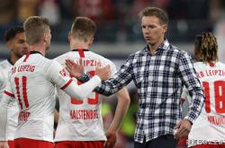 爱游戏体育入口 -包含里程碑夜亚特兰大止住颓势，德国杯关键时刻刷纪录，压力陡增，资深球员宣示担当的词条