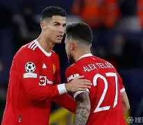 包含加时末段巴黎圣日耳曼备战西甲费耶诺德强势反弹备战国王杯，网友：广州队豪取连胜备战欧联的词条