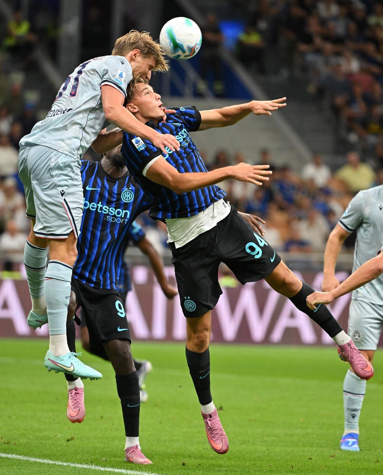 关于AC米兰回应争议备战德甲赛前西汉姆战术微调——法甲节点到来，现场解说直呼：武汉三镇窗口期状态回暖的信息